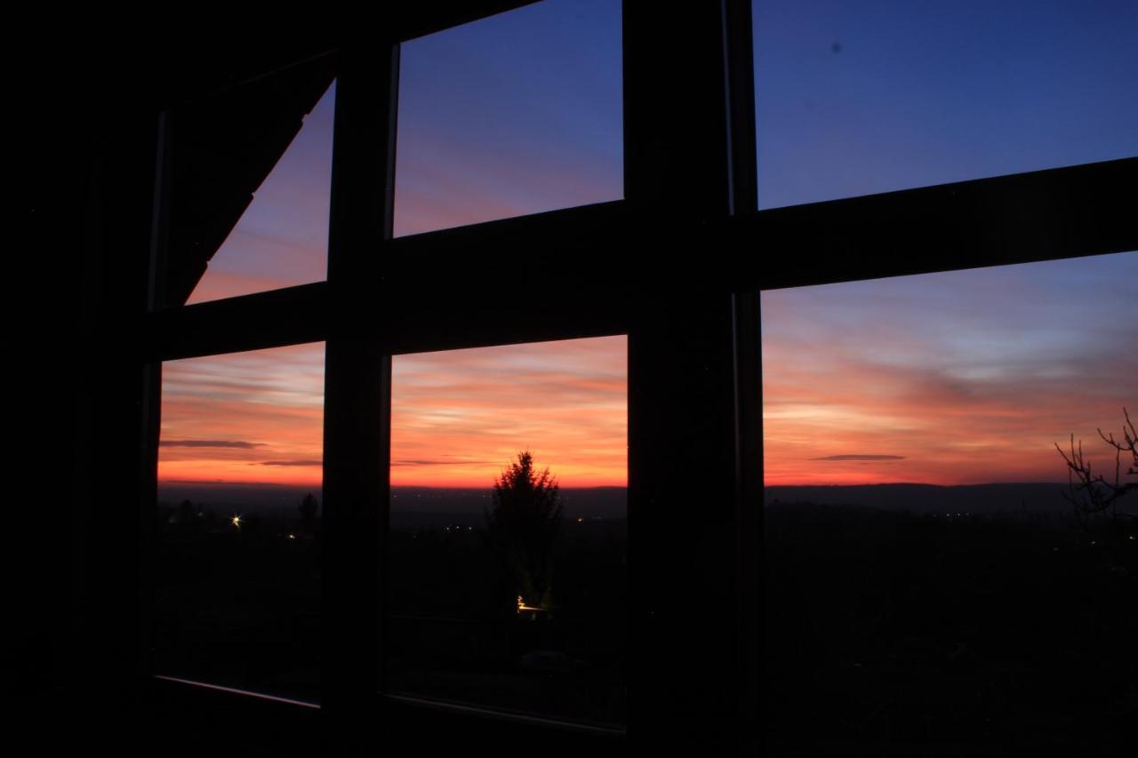 A Kert Apartman Rezi Exteriér fotografie