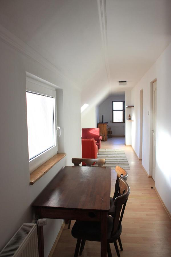 A Kert Apartman Rezi Exteriér fotografie